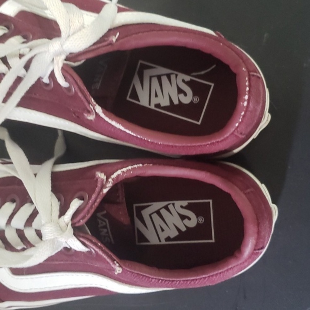 Vans Low Ward Burgundy Sneakers - Picture 4 of 10